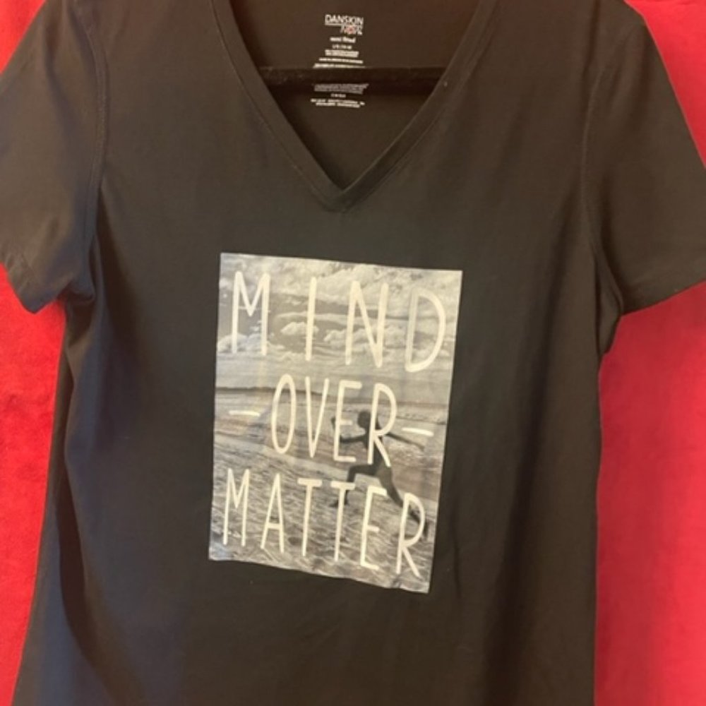 DANSKIN NOW SEMI FITTED TEE SHIRT  BLACK